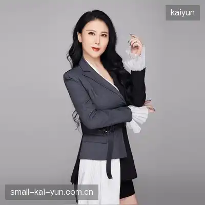 屈露霁